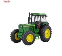 John Deere Britains 4450 Model | 1:32 Scale Diecast Metal and Plastic Tractor Toy | Child's Farm Toys for Indoors and Outdoors Tractor Toys for 3+ Year Old Boys and Girls