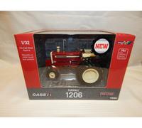 Britains Farm 1/32 Scale Case IH Farmall 1206 Diecast Collectors Model Tractor 43412