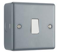 British General Bg Metal Clad Intermediate Switch 20A 16Ax