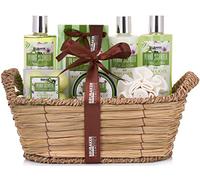 BRUBAKER Cosmetics Bath and Shower Set Aloe Vera - 11-Piece Gift Set in Wicker Basket