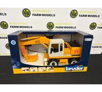 BRUDER 02426 1:16 SALE LIEBHERR EXCAVATOR