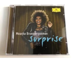 Brueggergosman, Measha - Surprise - Cabaret songs by Bolcom, Satie & Schoenberg