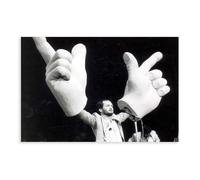 BSDFDFAA Kenny Everett Print Poster Canvas Poster Wall Art Decor Print Picture Paintings for Living Room Bedroom Decoration 24x36inch(60x90cm)