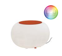 Bubble Outdoor Beistelltisch & Sitzgelegenheit von Moree Bei Bubbel handelt es sich um ein illuminiertes Kleinmöbel . Durch das Filzsitzkissen und die Glastischplatte , welche rutschfest aufgelegt werden, kann Bubble wahlweiße als Sitzgelegenheit oder stylischer Beistelltisch verwendet werden. Bei den LED-Varianten stehen außerdem Intervall-Farbwechselprogramm oder die dauerhafte Beleuchtung in einer Farbe zur Wahl. Sie leuchten in allen Lichtfarben inklusive weiß und verfügen über eine Fernbedienung . Material und Form Bubble ist mit normalem Leuchtmittel oder energiesparenden Multicolor LED erhältlich. Bubble besteht aus weißem, seidenmatten und UV resistenten Polyethylen . Es hat einen Durchmesser von 68 cm und ist 41 cm hoch . Die Tischplatte hat einen Durchmesser von 40 cm . Das alternative Sitzkissen aus Filz hat ebenfalls einen Durchmesser von 40 cm und kann in den Farben Orange, Rot, Violet, Mai Grün und Anthrazit bestellt werden. Geliefert wird Bubble entweder mit einer Tischlatte oder einem Sitzkissen . Beides kann einzeln nachgekauft werden. Technische Details Kabel ca. 5 m schwarz, IP 44 für den Außenbereich. Leuchtmittel: BUBBLE Outdoor: 1 x max. 40 W E27, Energieeffizienzklasse F BUBBLE Outdoor LED: 9W RGBW LED-Lampe mit Fernbedienung, Energieeffizienzklasse F BUBBLE Outdoor Accu LED: Mehrfarbige/weiße LEDs, Max. 7,2 W mit IR-Fernbedienung Energieeffizienzklasse F