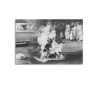Buddhist Monk Who Sets Himself on Fire In Protest Over Government Persecution of Buddhists Poster Decorative Painting Canvas Wall Posters And Art Picture Print Modern Family Bedroom Decor Posters 16x2