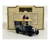 Bull Nose Morris Lyons Tea Van Days Gone Lledo 50000D B3