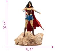 DC Comics Wonder Woman Bullyland Figurine, Perfect as a Toy, Decoration and Small Gift for Ages 3+ and Collectors, 15 cm Justice League Collectible Figure
