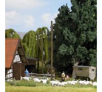 Busch 1569 Wood Transmission Line Poles HO Scenery Scale Model