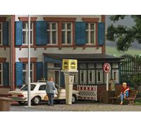 Busch 7763 Mini Scene: Taxi Rank