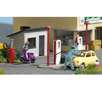 Busch 7832 HO/OO Gauge Gas Station with Scooter