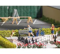 Busch 7899 Action Set: Frisbee Game with Dog, H0, New 2021
