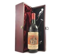 Cabernet Sauvignon Heitz Cellar 1968 Napa Valley (Red wine) vintage wine in a silk lined wooden box with four wine accessories, 1 x 750ml