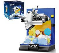 CaDA NASA Space Shuttle Discovery Scene - 250 Piece Brick Model Kit C56041W | A fun space display to build and display