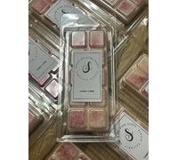 Candy Cane Hand Made Natural Soy Wax melt snap bar. 60g. Vegan Friendly/Cruelty Free. Approx 50 Hours of Fragrance. Enjoy This Popular Sweet Smell associated with This Well Known Confectionary.