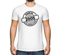 Candymix - Funny 20th Birthday Gift T-Shirt for Boys Made in 2005 - Graphic Mens T-Shirt, Premium Cotton Tee for Men, Short-Sleeve, Crew Neck, Contemporary Fashion Fit, Size X-Large, Colour White