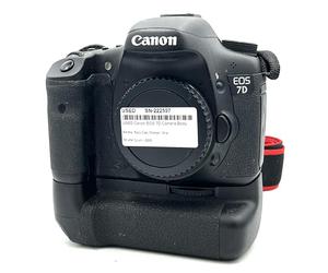 Canon EOS 7D Digital SLR Camera (Body Only)