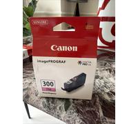 Canon PFI-300PM Original Canon PFI 300PM Photo Magenta Ink Cartridge, 4198C001