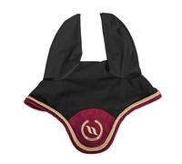 Cap Back on Track night collection