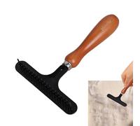 Carpet Scraper with Wooden Handle, Reusable Hand Device, Tool for Removing Pet Hair, for Upholstery, Blanket, Bed Linen, Clothing, Car Interior, Car Treatment, Cleaning
