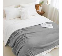 Casabella Sherpa Fleece Blanket - Blankets and Throws for Sofa Bed - Thick Warm Throw Blanket for Double Bed - Soft Fluffy Bedding, Travel Accessories - Double, Silver, 150x200cm