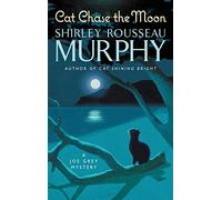 Cat Chase the Moon: A Joe Grey Mystery (Joe Grey Mystery Series)