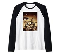 Cat UFO Selfie Close-Up Alien Fun Raglan Baseball Tee