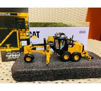 Caterpillar Diecast Masters 85520 Engine Grader 1:87 Scale 12M3, 11.7 x 4.3 x 3.8 cm, Ages 14+