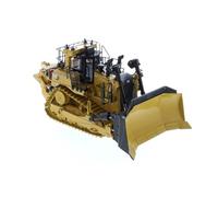 Caterpillar Diecast Masters 85711 Cat D10 Crawler Tractor, Scale 1:50, Approx. 10.5 x 9.1 x 20.3 cm, Ages 14 Years