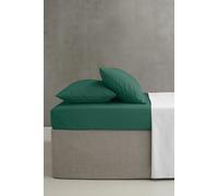 Catherine Lansfield 'Easy Iron Percale' Combed Polycotton 35cm Depth Sheet in Dark Green | Size: Double Fitted Catherine Lansfield Dark Green Double Fitted