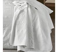 Catherine Lansfield Folkstone Geo 220x230cm Bedspread White