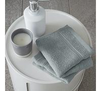 Catherine Lansfield 'Zero Twist' Face Cloth Pair in Light Green Catherine Lansfield Light Green