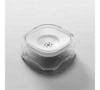 Cats, dogs, and pets should drink water without getting their mouths wet and avoid tipping over the suspended water bowl