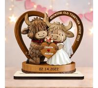 Certykllp Personalized Growing Old Together 2D Printing Highland Cow Couple Plaque- Custom Couples Name & Date Wooden Statue Sign for Anniversary Valentine's Day Wedding Gift