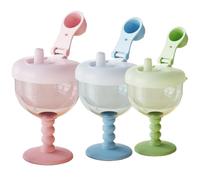 Cette Tasse étanche avec couvercle est à la fois élégante et Pratique. Sa Conception monobloc la rend facile à Transporter, idéale Pour les Voyages. Elle est dotée de Graduations claires. (Rose)