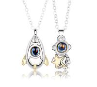 CFWSHJ Necklaces Personality, Astronaut, 2 Pcs Spaceman Projection Stone in 100 Languages I Love You Clavicle Chain Astronaut Couple Jewelry