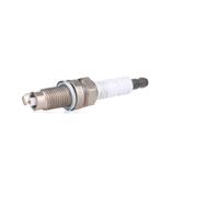 CHAMPION OE215 Spark plug