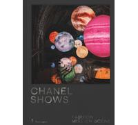 Chanel Shows: Fashion Mise-en-Scene