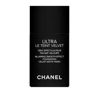CHANEL Ultra Le Teint Velvet No 50 Beige
