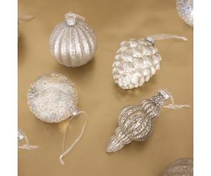 CHARLES BENTLEY 12 Piece Champagne Gold Bauble Collection, Glass Christmas Baubles, Round, Pinecone & Ice Drop Shapes, Elegant Tree Decorations, Delicate Glass, Festive, Textured, Luxury Finish