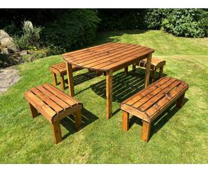 Charles Taylor Knights Six Seater Rectangular Table Set