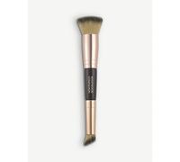 Charlotte Tilbury Contour Makeup Brush - 7022 Hollywood Complexion Brush Size: