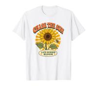 Chase the Sun Retro Sunflower Late Summer Bloom Tee Value Graphic T-Shirt, Men, White, M