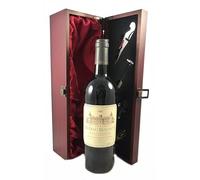 Chateau Beaumont 1995 Medoc Cru Bourgeois (Red wine) vintage wine in a silk lined wooden box with four wine accessories, 1 x 750ml