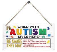 Child With Autism Lives Here Sign, Hanging Wood Sign Home Decorative, Printed Wood Wall Art Sign, Autism Awareness Sign, Rustic Autism Door Hanger, Autism Family Hanging Wall Art Decor 12 * 6inch