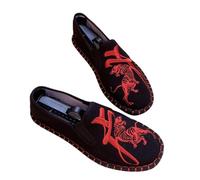 Chinese Kung Fu Tai Chi Martial Art Shoes Unisex Exquisite Embroidered Shoes Nonslip Breathable Daily Wear Slip Ons Couples Shoes Chinese Traditional Old Beijing Shoes ( Color : Red Tiger , Size : 9 U