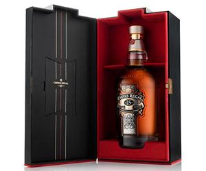 Chivas Regal 25 Year Old Blended Scotch Whisky, 40% ABV, 70 cl with Giftbox | Enticing Fruity Aromas of Sweet Orange and Peach, Notes of Marzipan, Rare Blend Aged 25 Years, Great Gift
