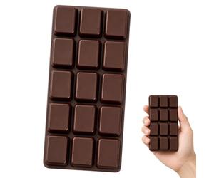 Chocolate Squishy, 1 pcs Sensory Stress Reliever for Office and Study Environments, Butter Squishy Design with Pickle Texture, Versatile Desk Accessory Measuring