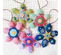 Christmas Snowflake Felt Ornament Kit,DIY Beginner Handmade Sewing Embroidery Kits with Pre-Cut Felts & Threads,Christmas Tree Sewing Pendant Decoration,Winter Home Decor (5Sets)