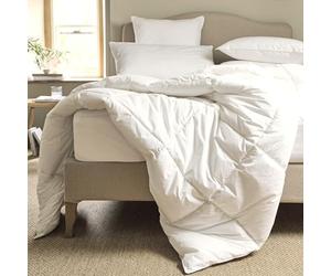 Christy Classic Hollowfibre Super King Duvet | 13.5 Tog | Non-Feather Microfibre | Luxuriously Plush and Soft | Quick Drying and Durable | UK Manufactured | White