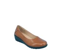 Chums Ladies Dr Lightfoot Wide EE Fit Comfort Slip On Flexisole Shoes, Lightweight Cushioned Insole, Low Wedge 1.5" Tan 3